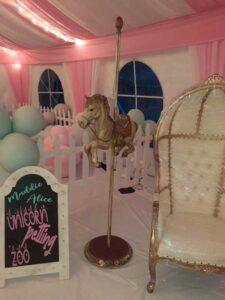 Carousel horse decoration theme