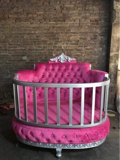 royal throne crib